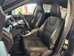 Volvo XC60 2015 Musta