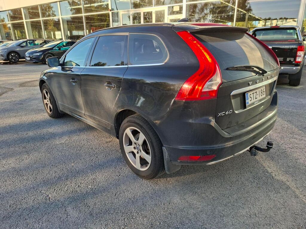 Volvo XC60 2015 Musta