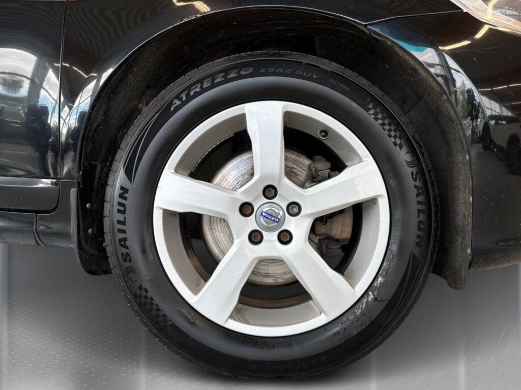 Volvo XC60 2015 Musta