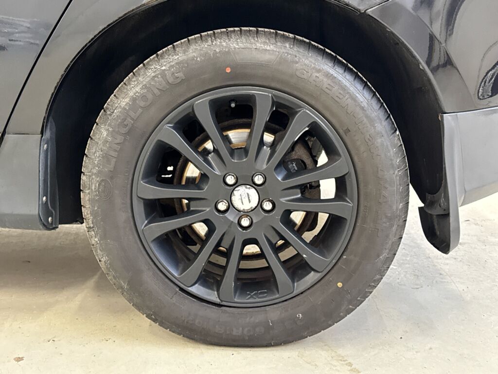 Volvo XC60 2009 Musta
