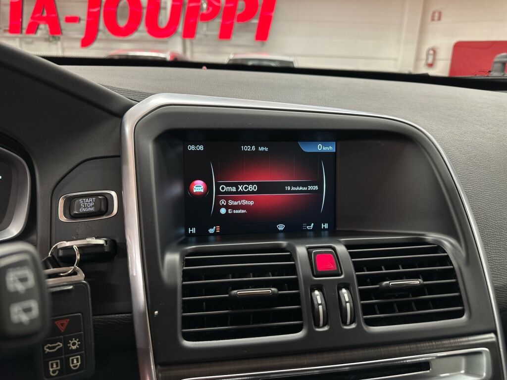 Volvo XC60 2015 Valkoinen