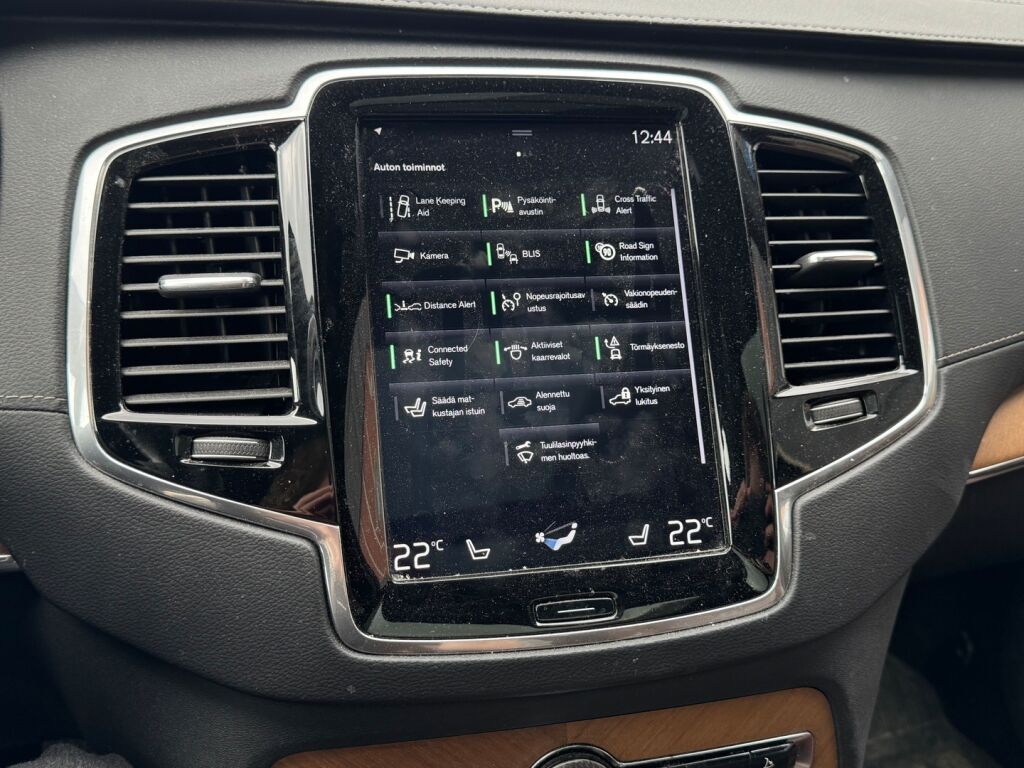 Volvo XC90 2019 Musta