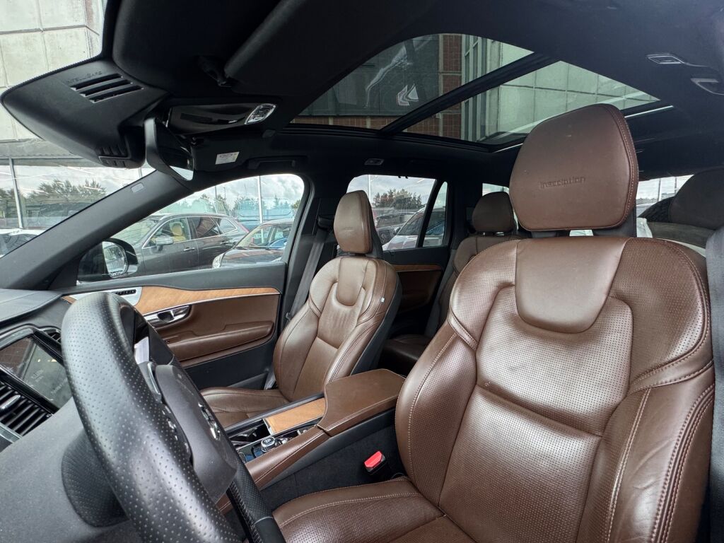 Volvo XC90 2019 Musta