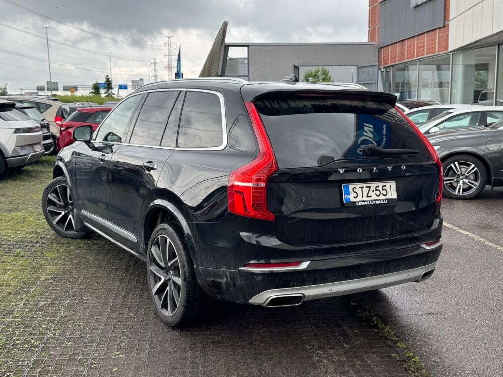 Volvo XC90 2019 Musta