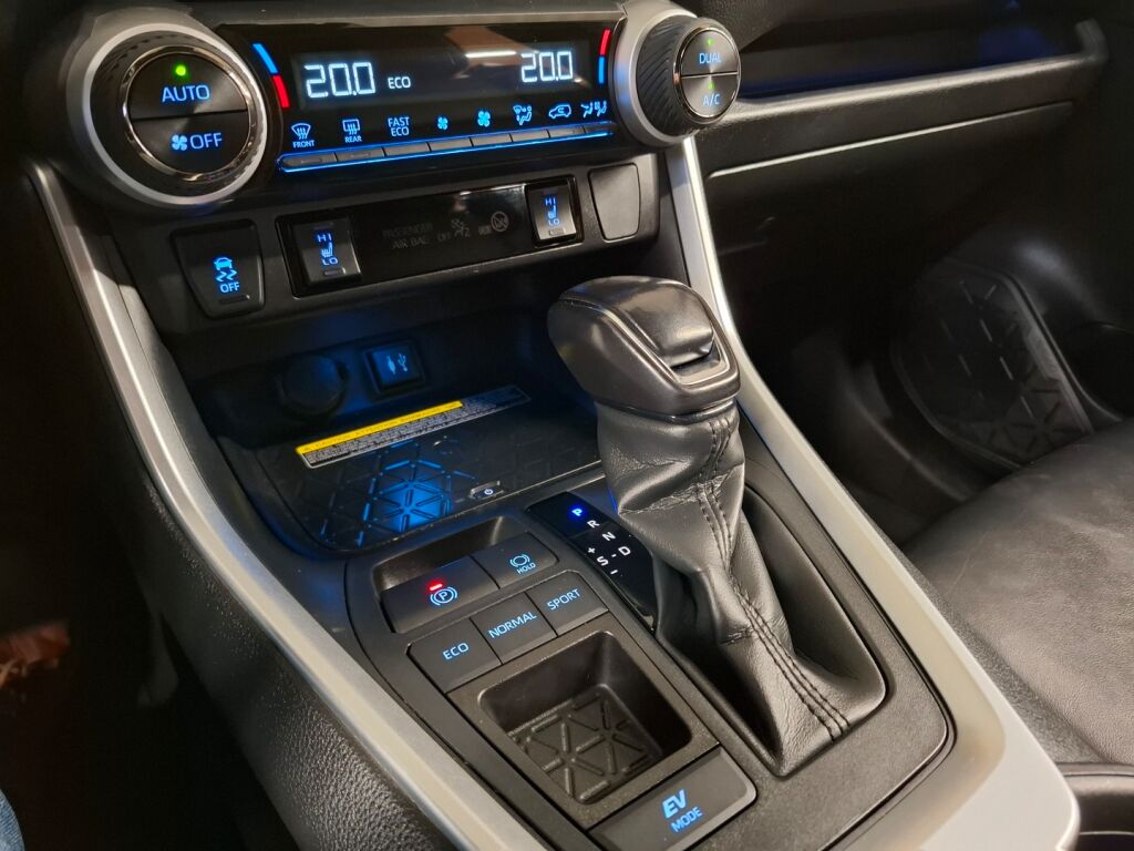 Toyota RAV4 2019 Valkoinen