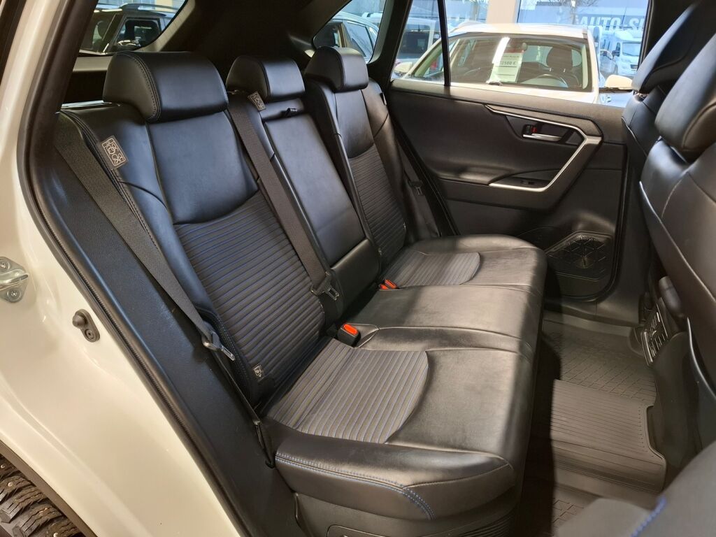 Toyota RAV4 2019 Valkoinen