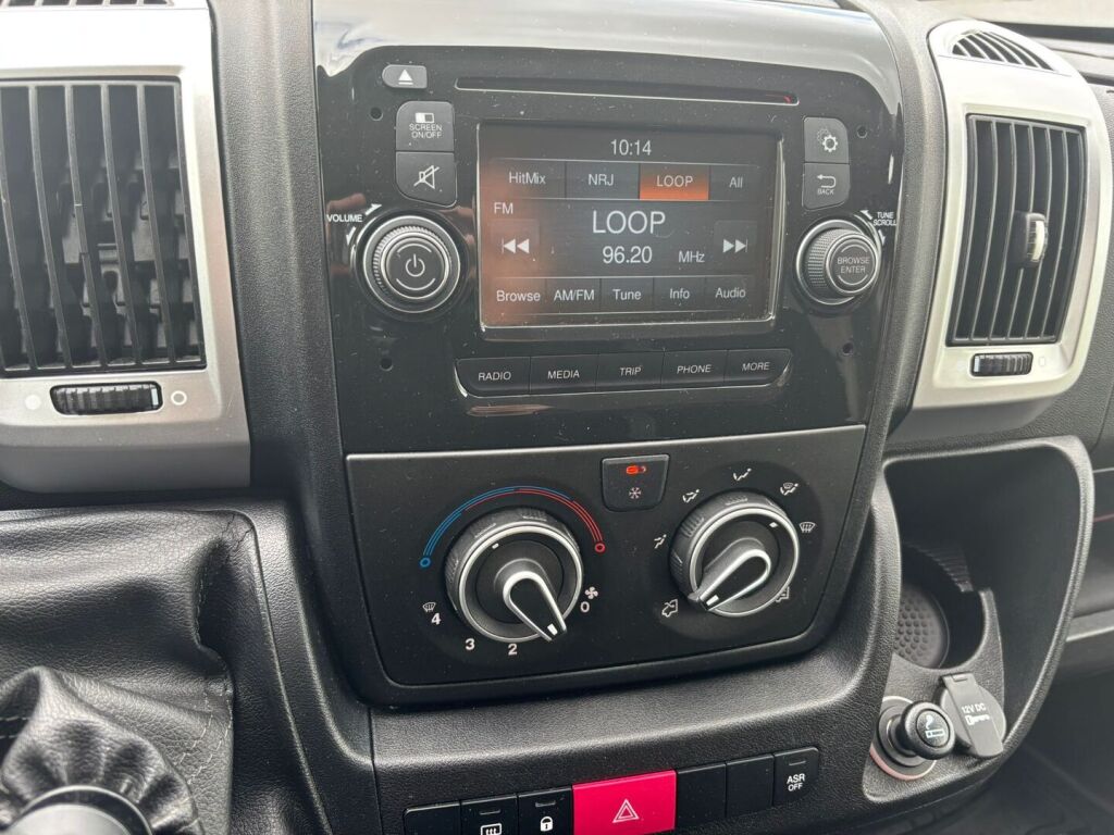 Citroen Jumper 2019 Punainen