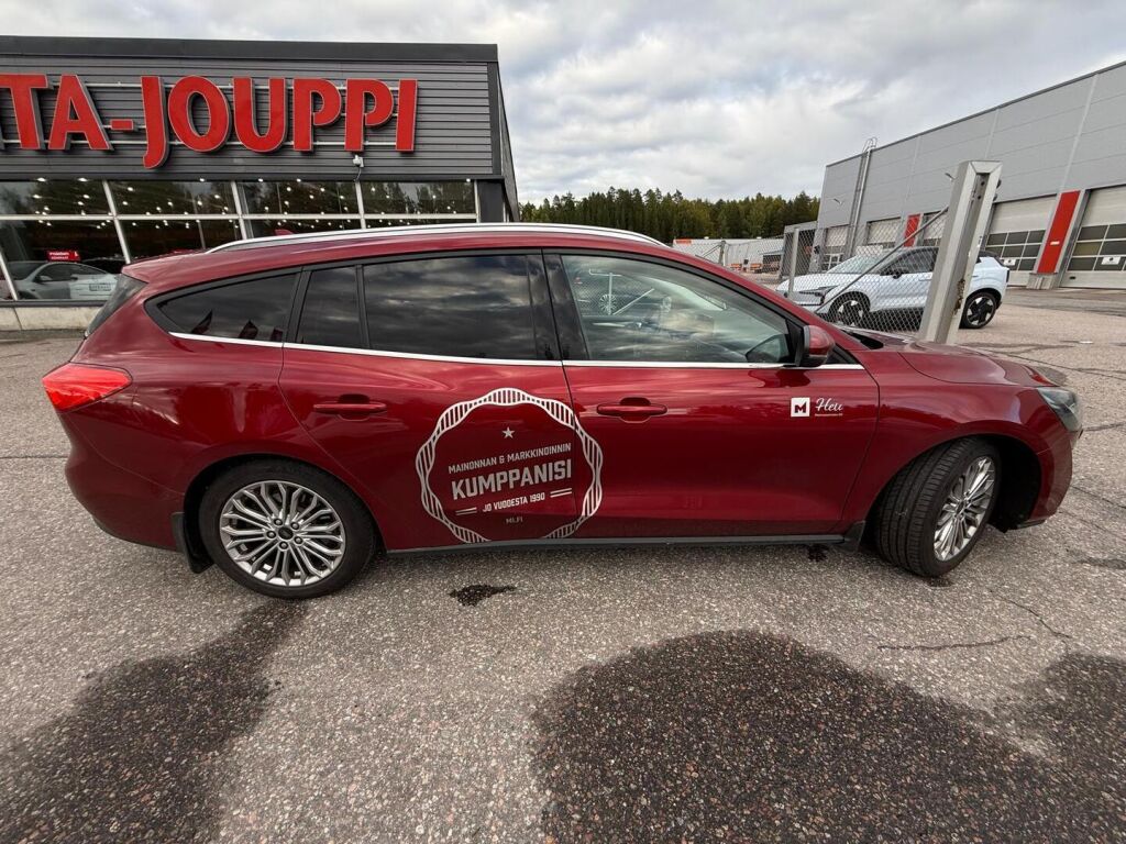 Ford Focus 2019 Punainen
