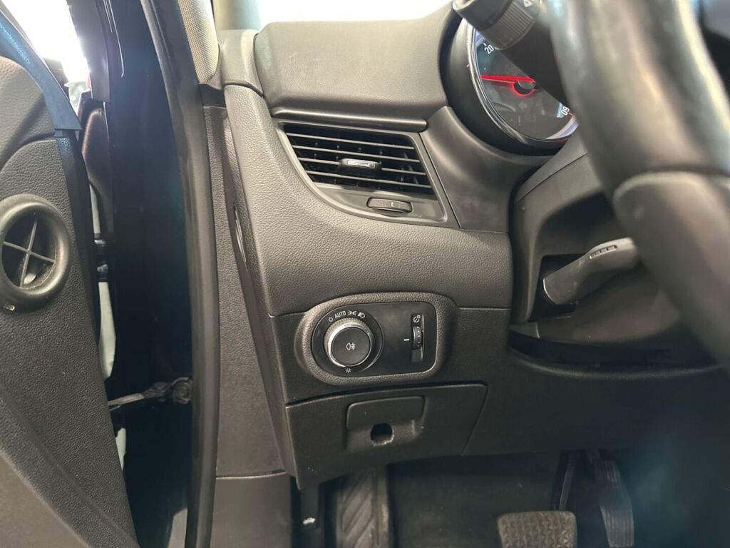 Opel Zafira Tourer 2015 Harmaa