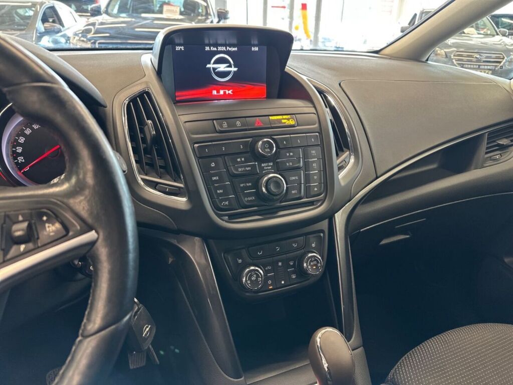 Opel Zafira Tourer 2015 Harmaa