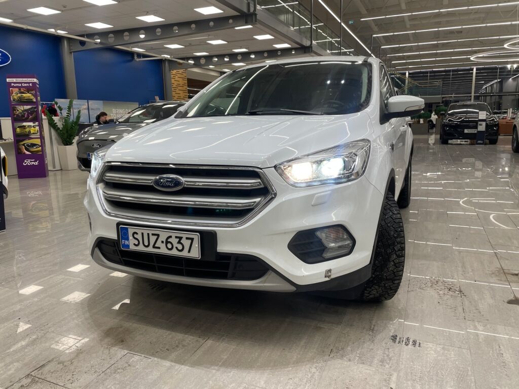 Ford Kuga 2019 Frozen White