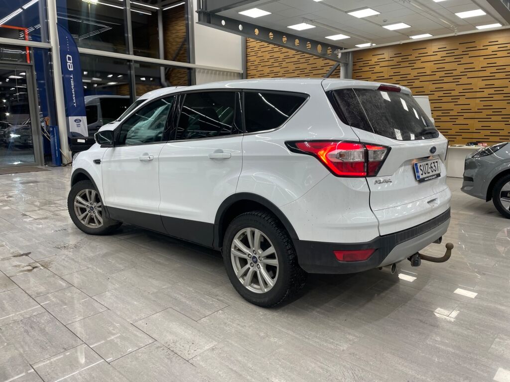 Ford Kuga 2019 Frozen White