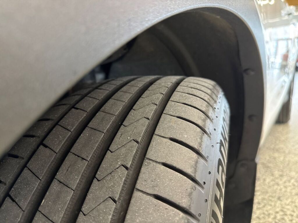 Ford Kuga 2019 Valkoinen