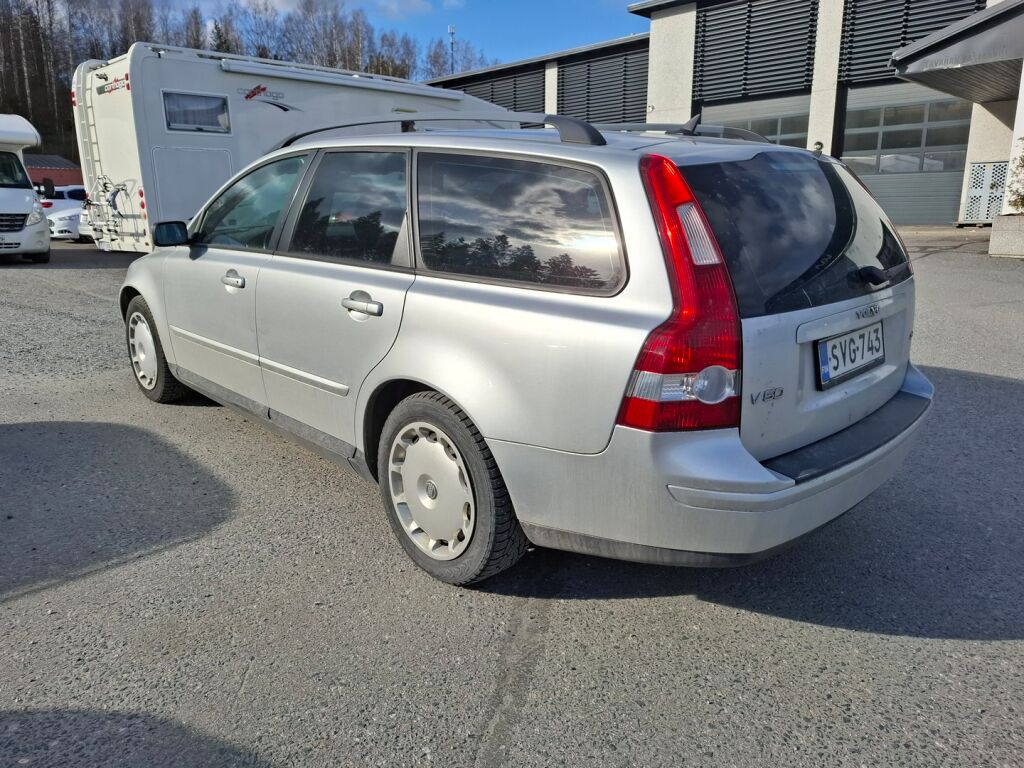Volvo V50 2004 Harmaa