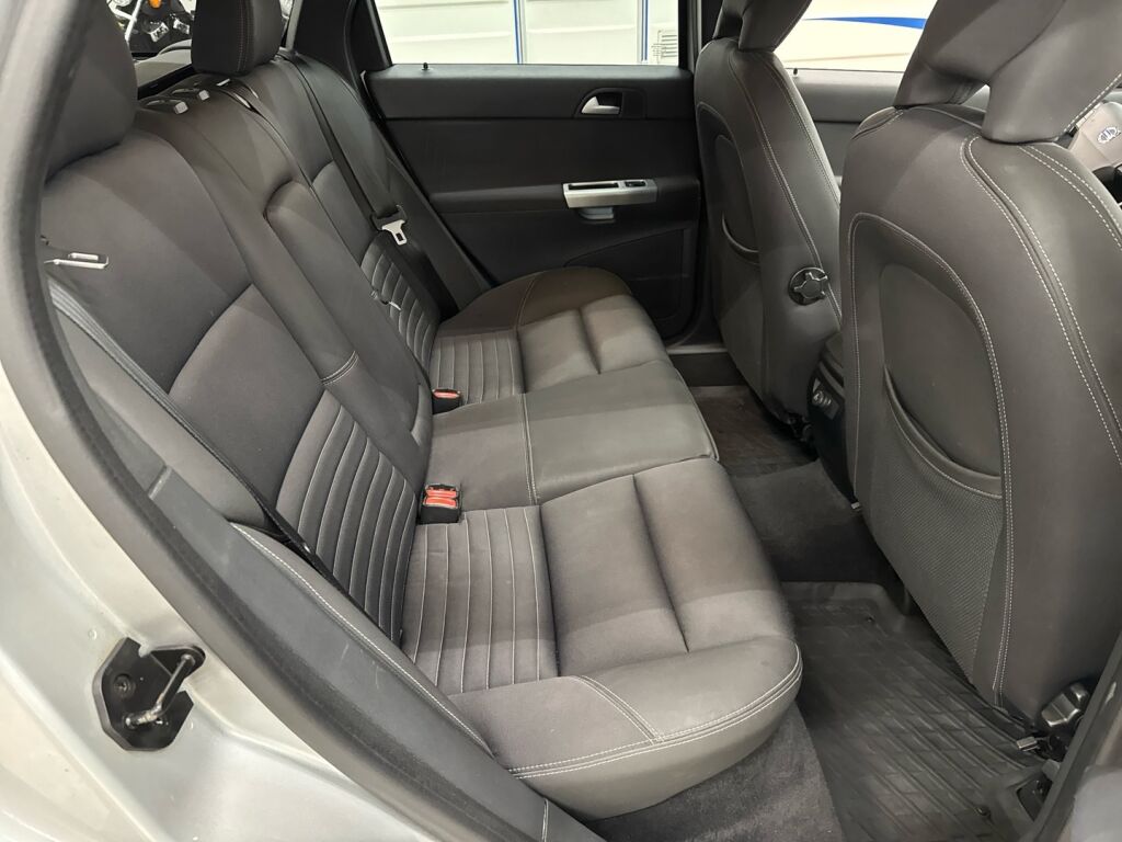 Volvo V50 2004 Harmaa