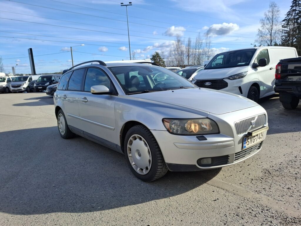 Volvo V50 2004 Harmaa