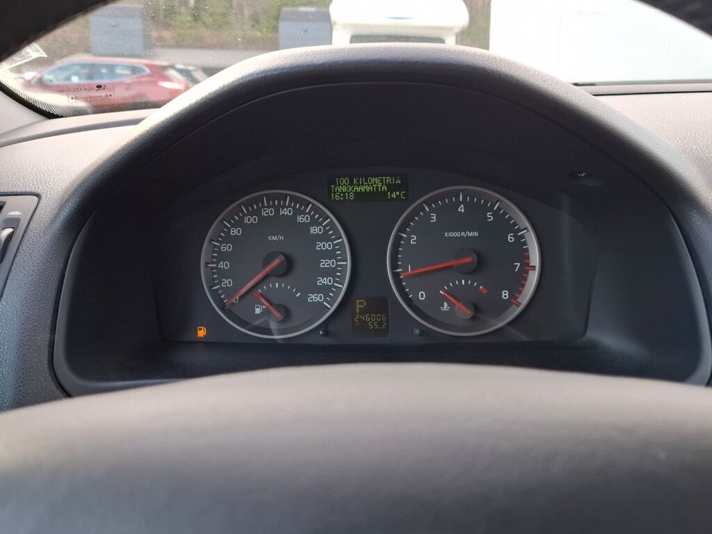 Volvo V50 2004 Harmaa