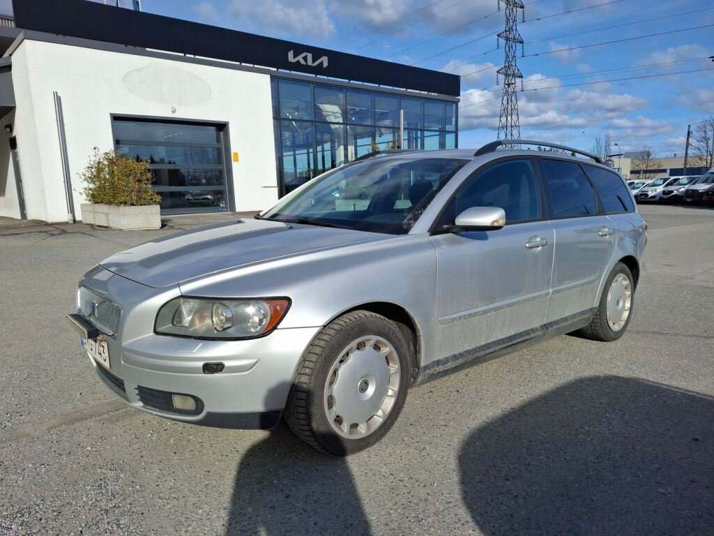 Volvo V50 2004 Harmaa