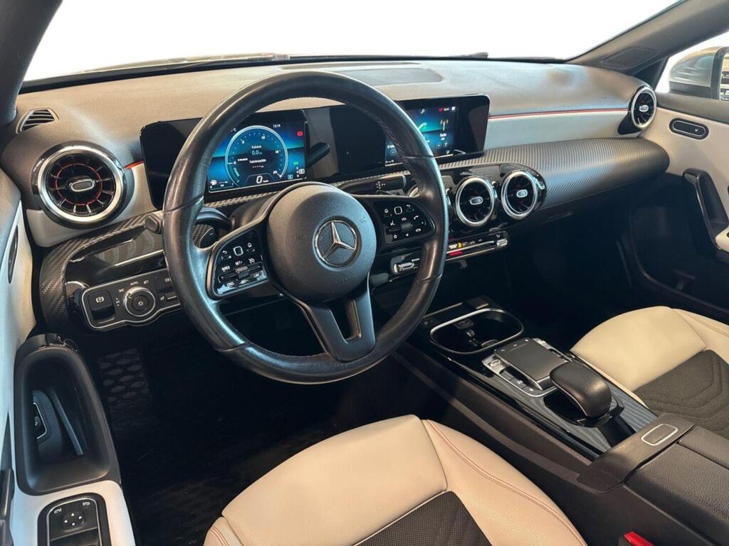 Mercedes-Benz A 2019 Harmaa