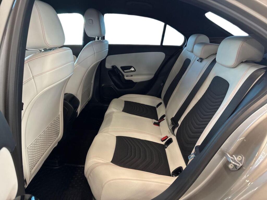 Mercedes-Benz A 2019 Harmaa