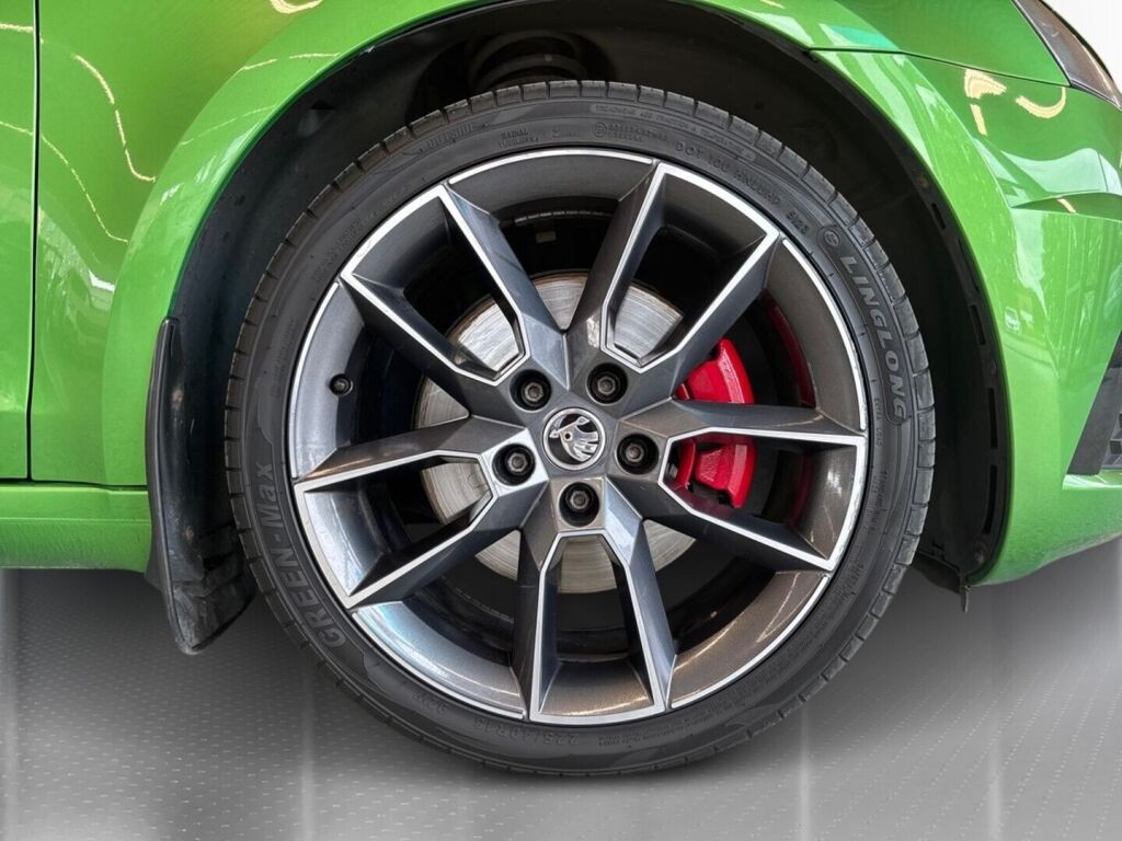 Skoda Octavia 2019 Vihreä