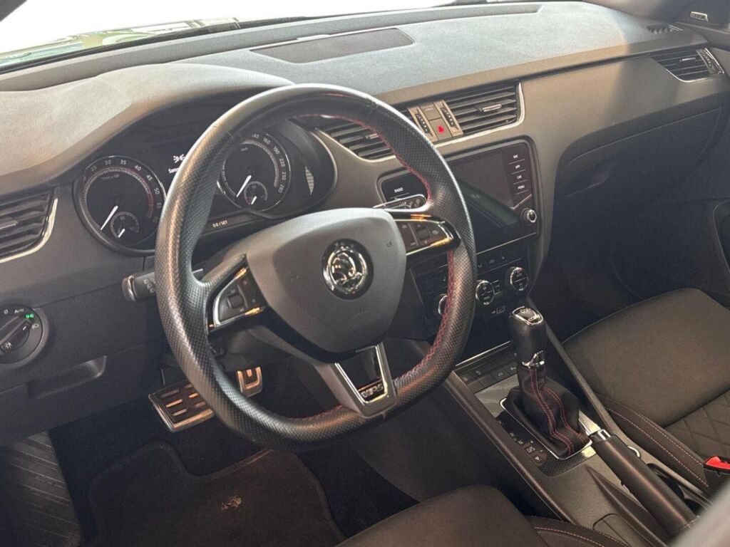 Skoda Octavia 2019 Vihreä