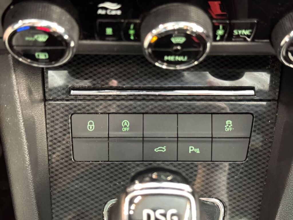 Skoda Octavia 2019 Vihreä