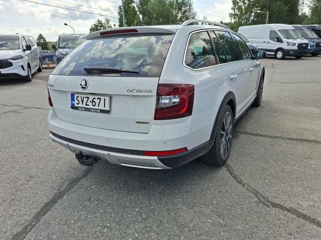Skoda Octavia 2019 Valkoinen