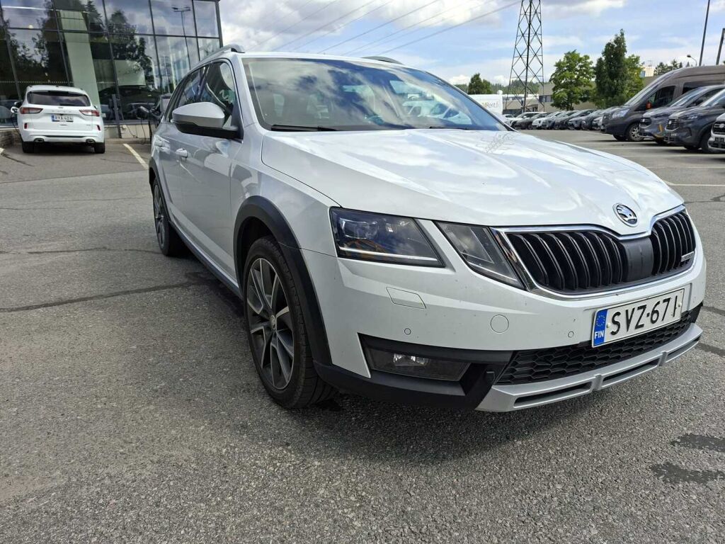 Skoda Octavia 2019 Valkoinen