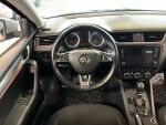 Skoda Octavia 2019 Musta