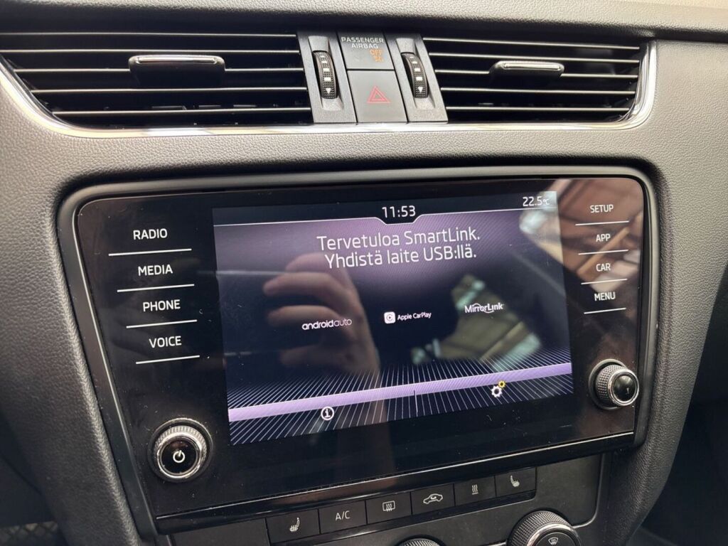Skoda Octavia 2019 Harmaa