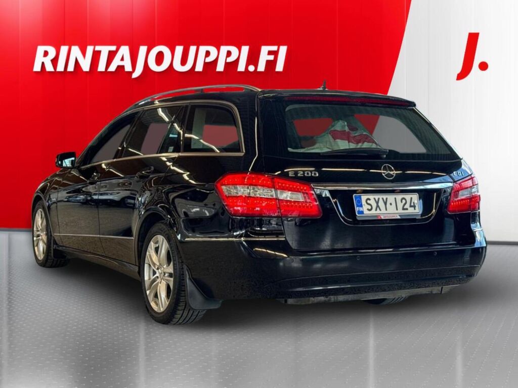 Mercedes-Benz E 2010 Musta