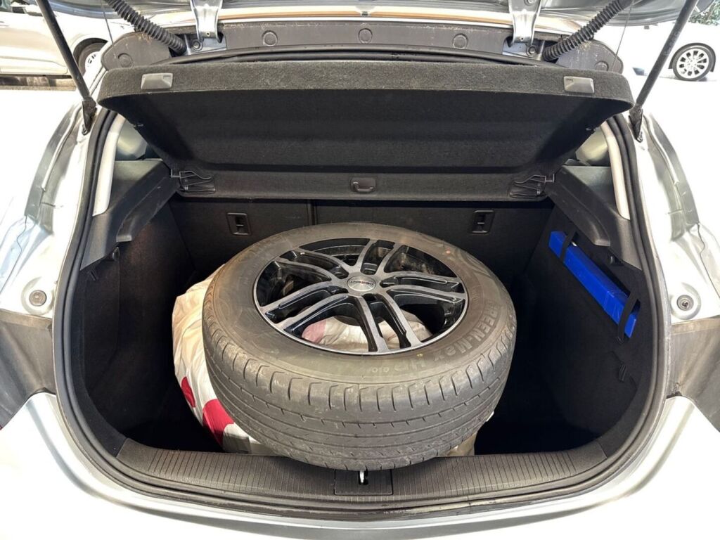 Opel Astra 2010 Harmaa