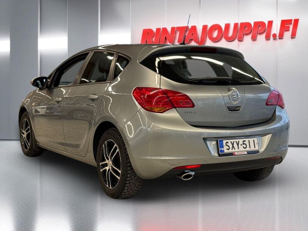 Opel Astra 2010 Harmaa