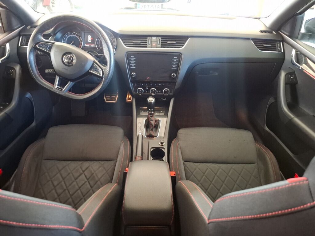 Skoda Octavia 2019 Valkoinen