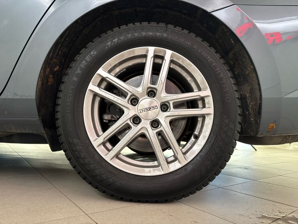 Skoda Superb 2019 Harmaa