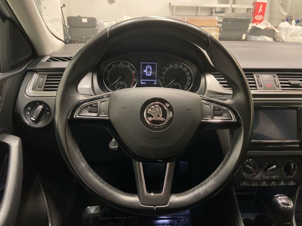 Skoda Rapid 2019 Harmaa