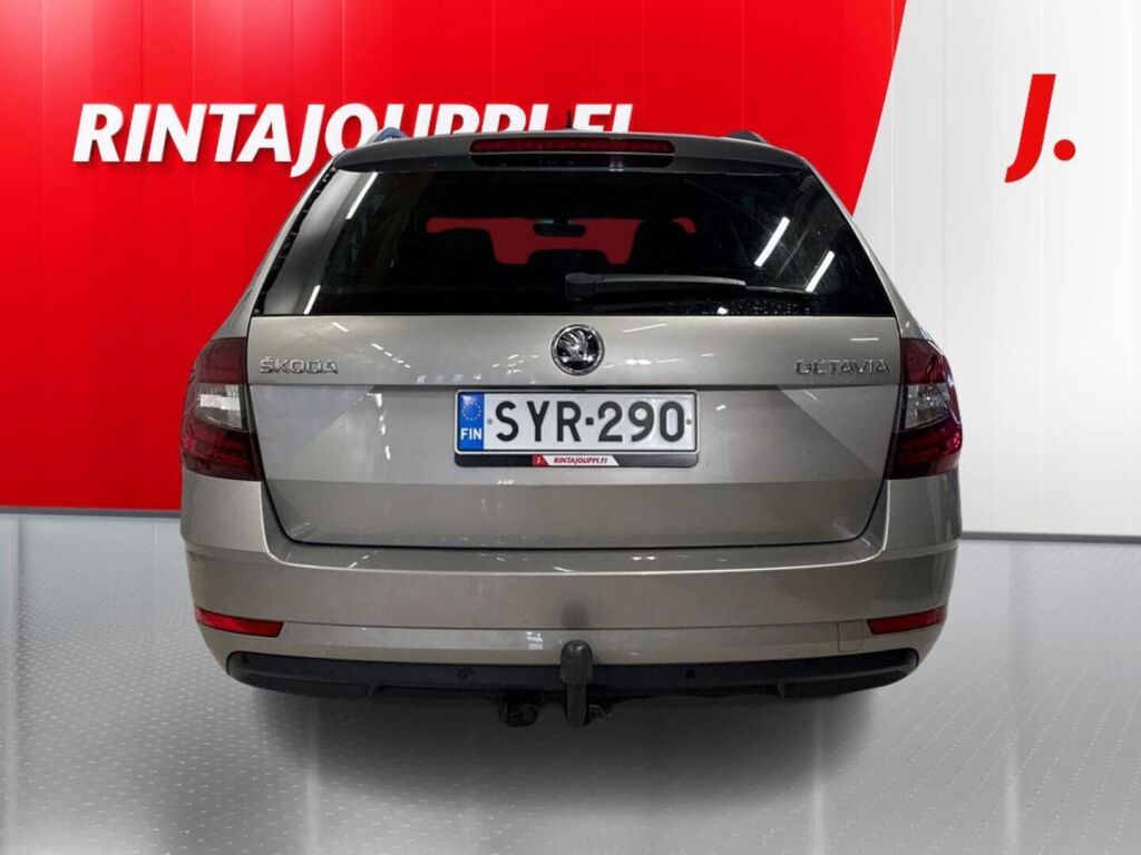 Skoda Octavia 2019 Ruskea (beige)