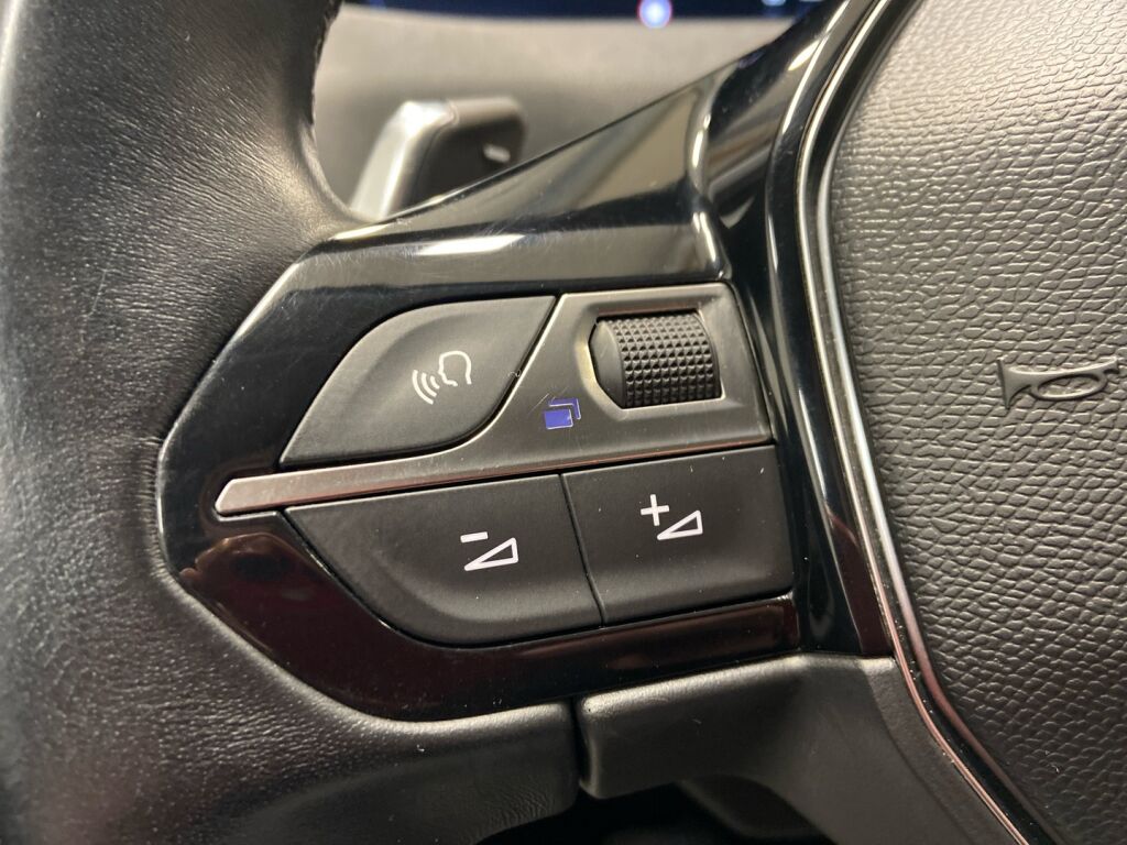 Peugeot 5008 2019 Valkoinen