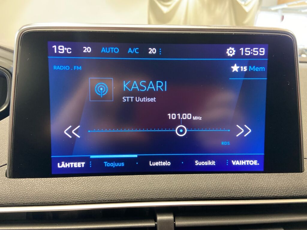 Peugeot 5008 2019 Valkoinen