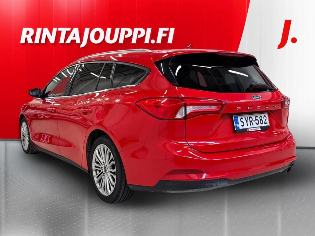 Ford Focus 2019 Punainen