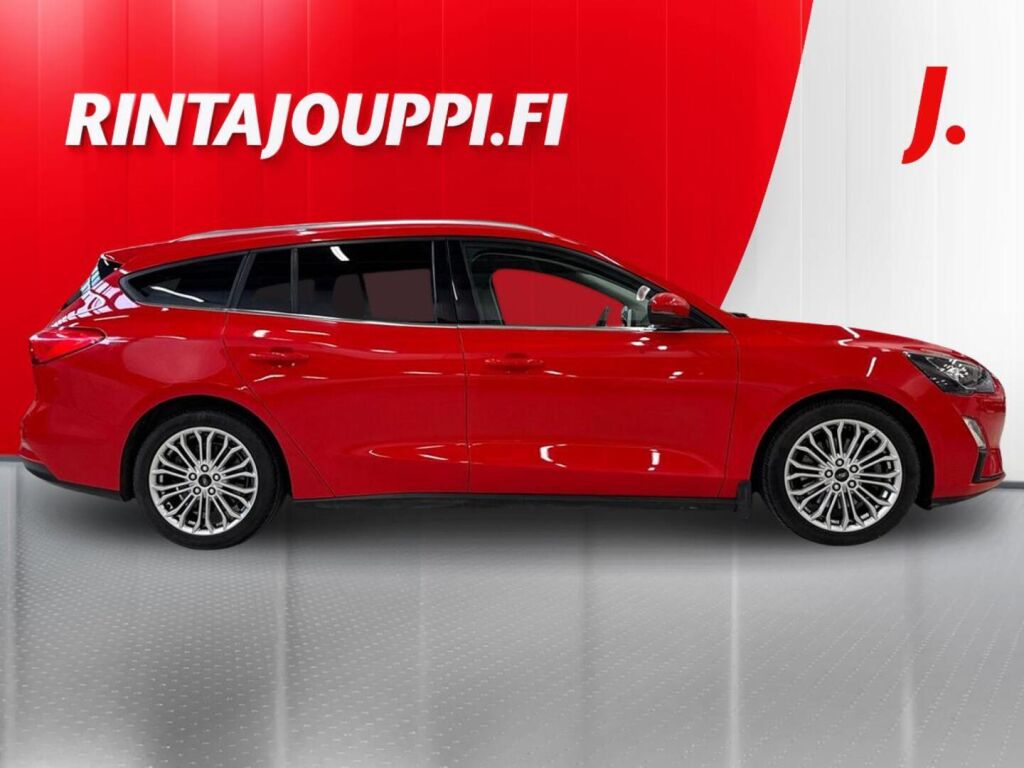 Ford Focus 2019 Punainen