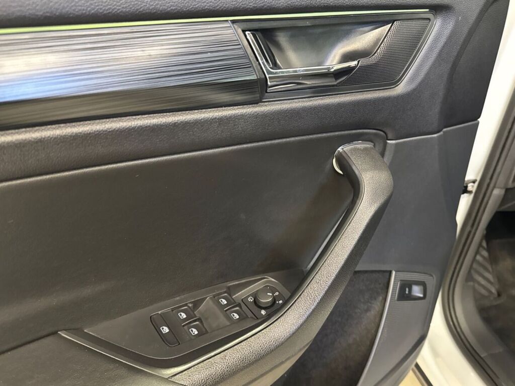 Skoda Kodiaq 2019 Valkoinen