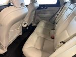 Volvo XC60 2019 Ruskea (beige)