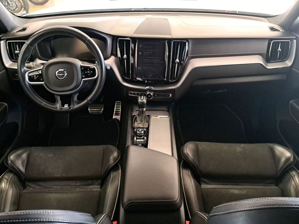 Volvo XC60 2019 Valkoinen