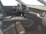 Volvo XC60 2019 Valkoinen