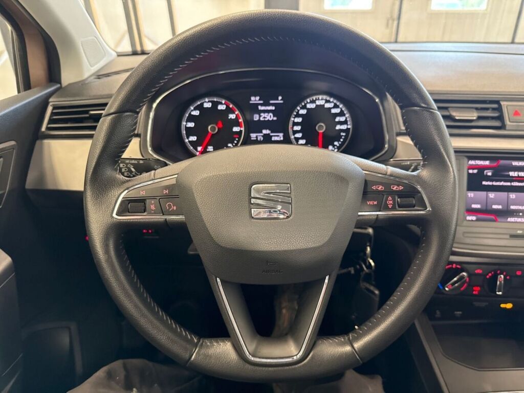 Seat Ibiza 2019 Harmaa