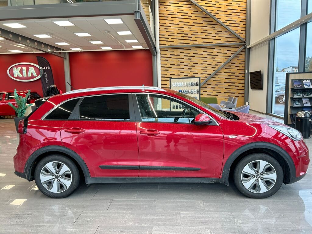 Kia Niro 2019 Punainen