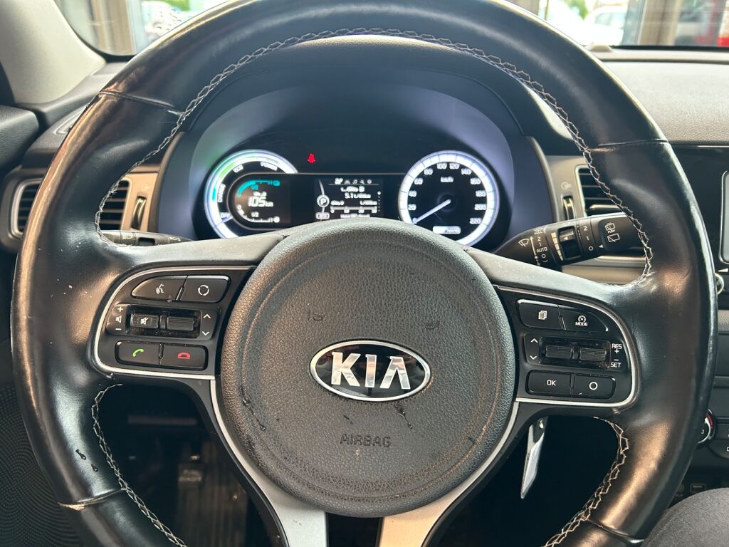 Kia Niro 2019 Punainen