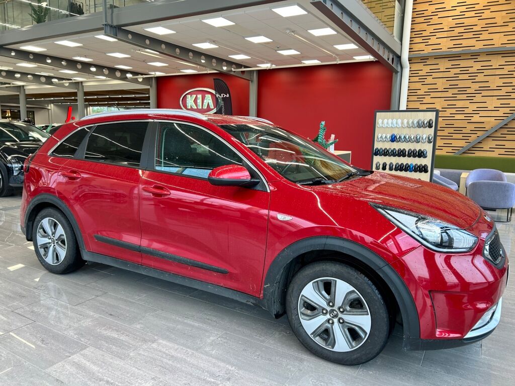 Kia Niro 2019 Punainen